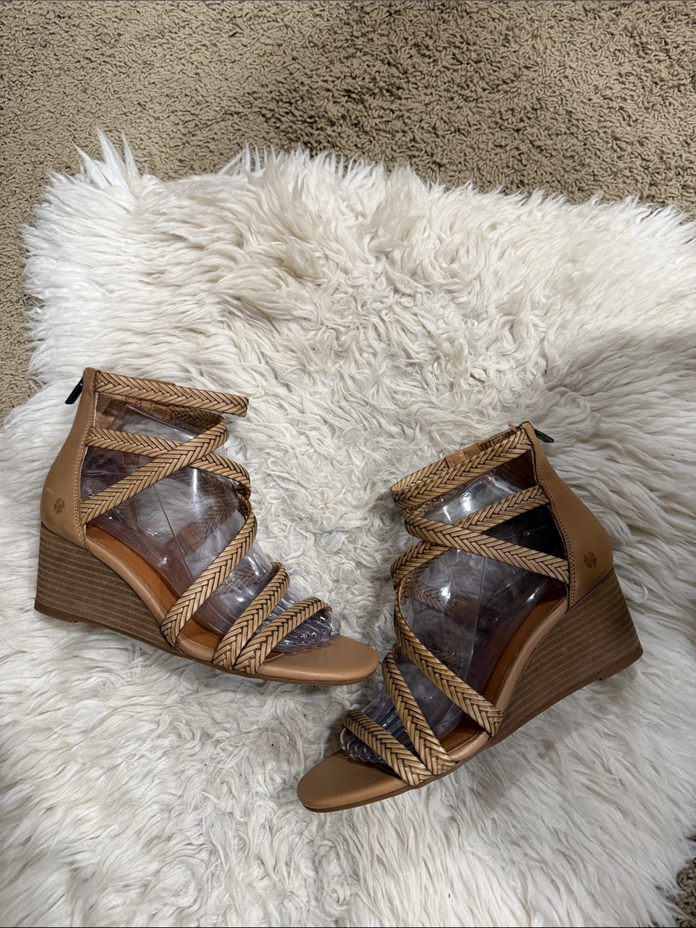 Lucky Brand Jinfinya tan braided wedge gladiator sandals size 38 US 7.5 M